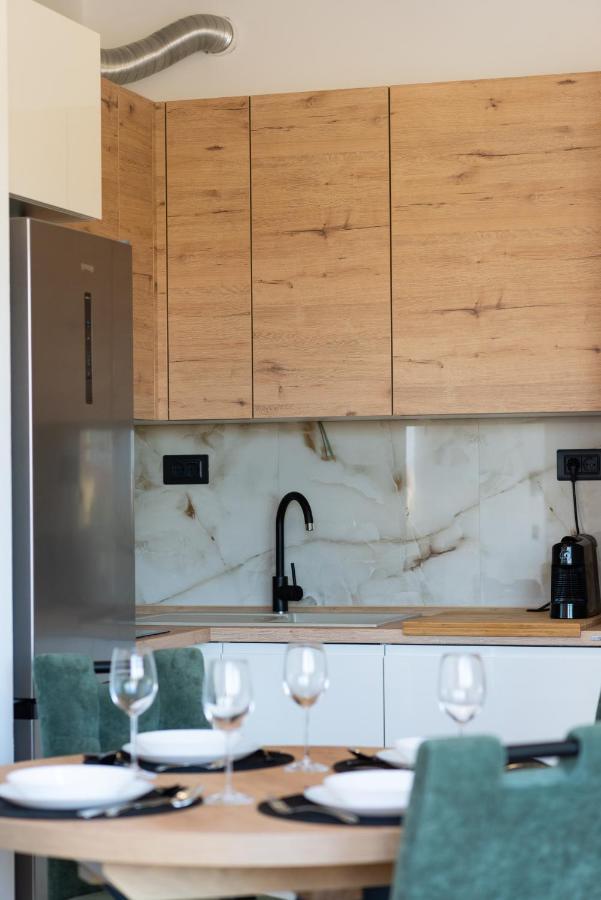Modern With Swimming Pool Appartement *