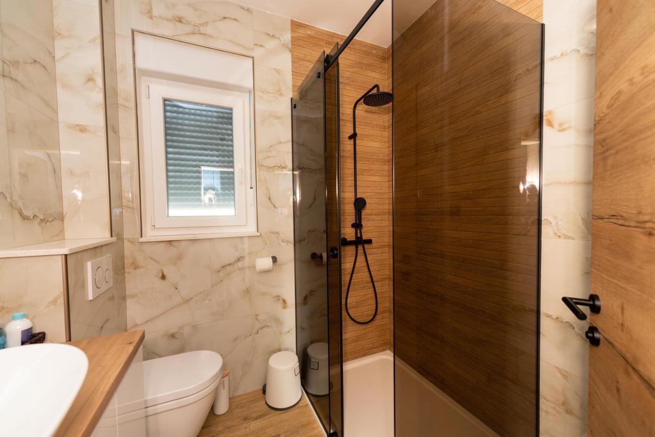 Modern With Swimming Pool Appartement *