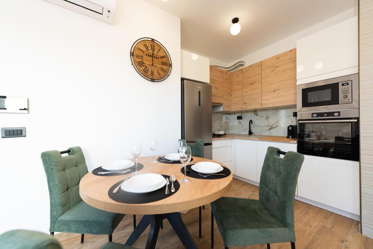 Appartement Modern With Swimming Pool Kaštela